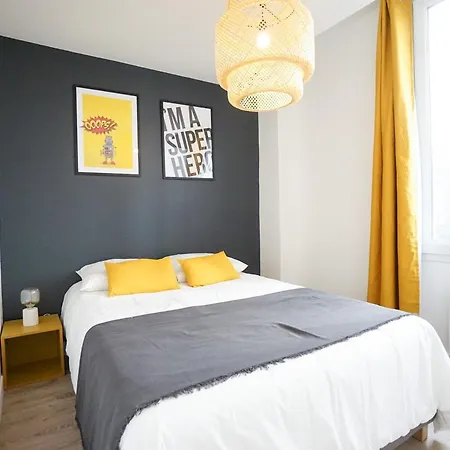 Spacious Family Duplex - Eiffel Tower Paris